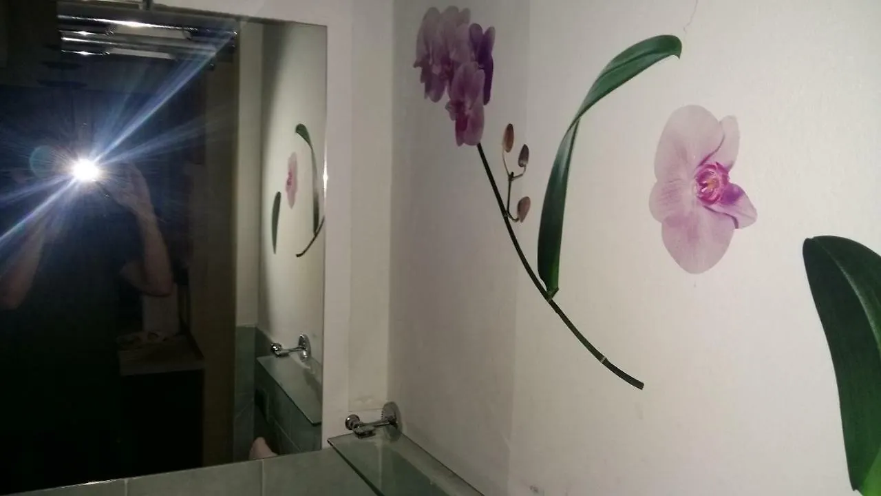 Appartamento Gori 2 Сиена 0*,